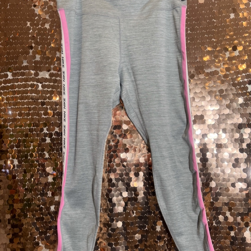 Nike Drifit Leggings in Gray with Pink Trim
